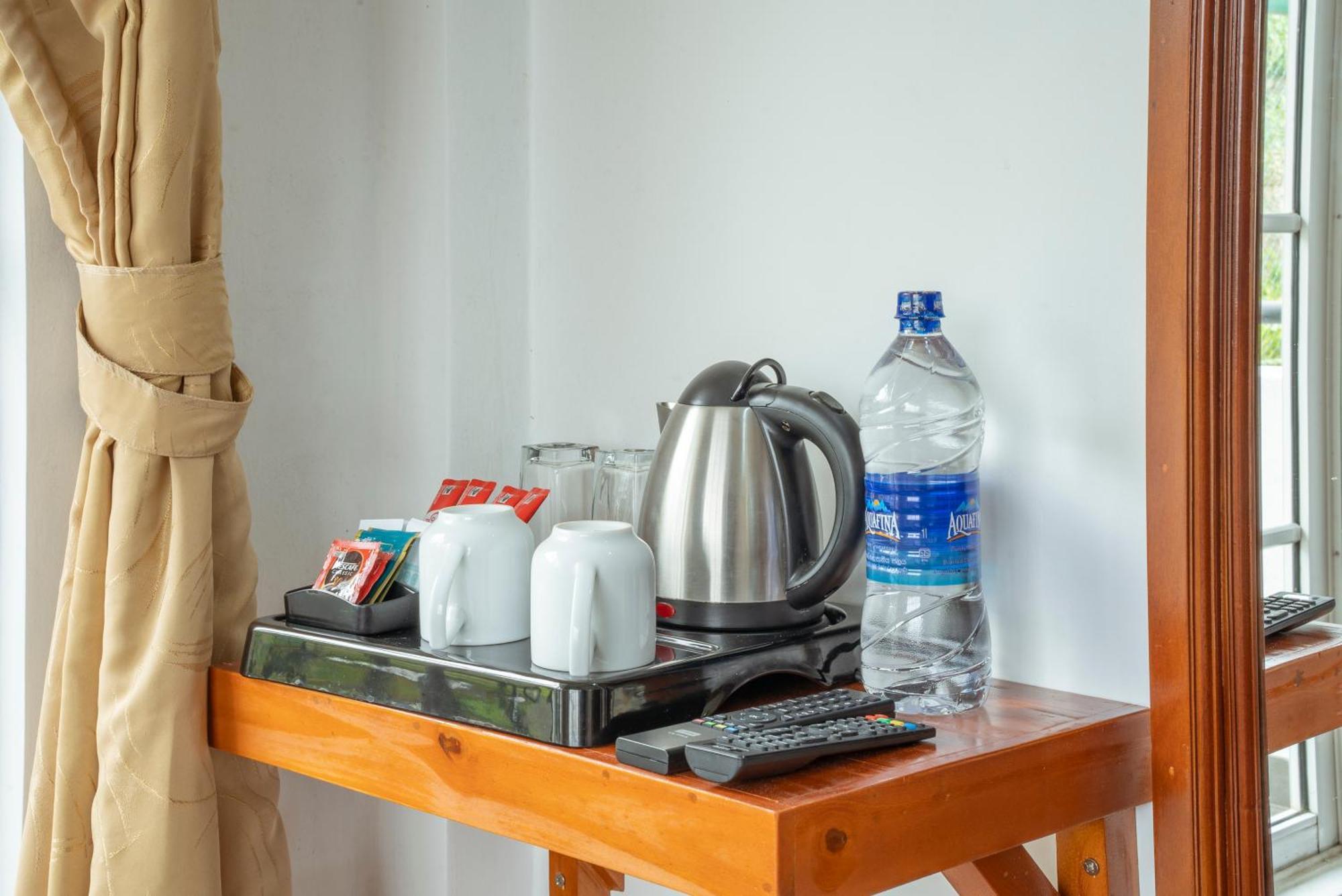 Aaradhya Nuwara Eliya Hotel Buitenkant foto
